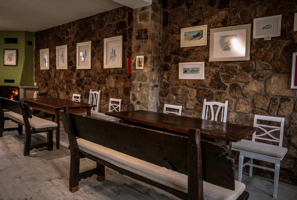 Pension Albergue A Pedra Саррия Экстерьер фото